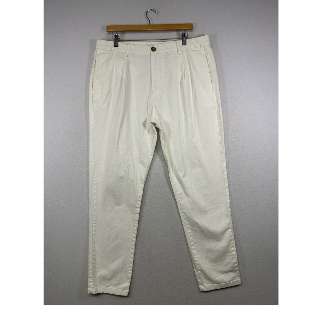 Dark Academia Old Navy Women 36x36‎ Off-White Pleated Tapered Chino Flex Pants